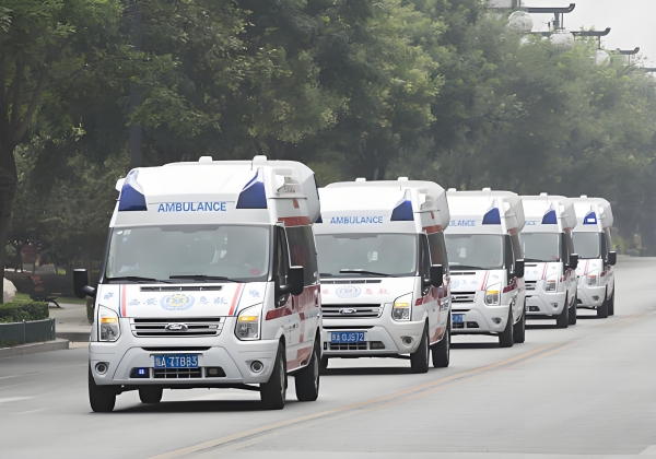 长短途跨省救护车-跨省接送病人 120急救车出租站